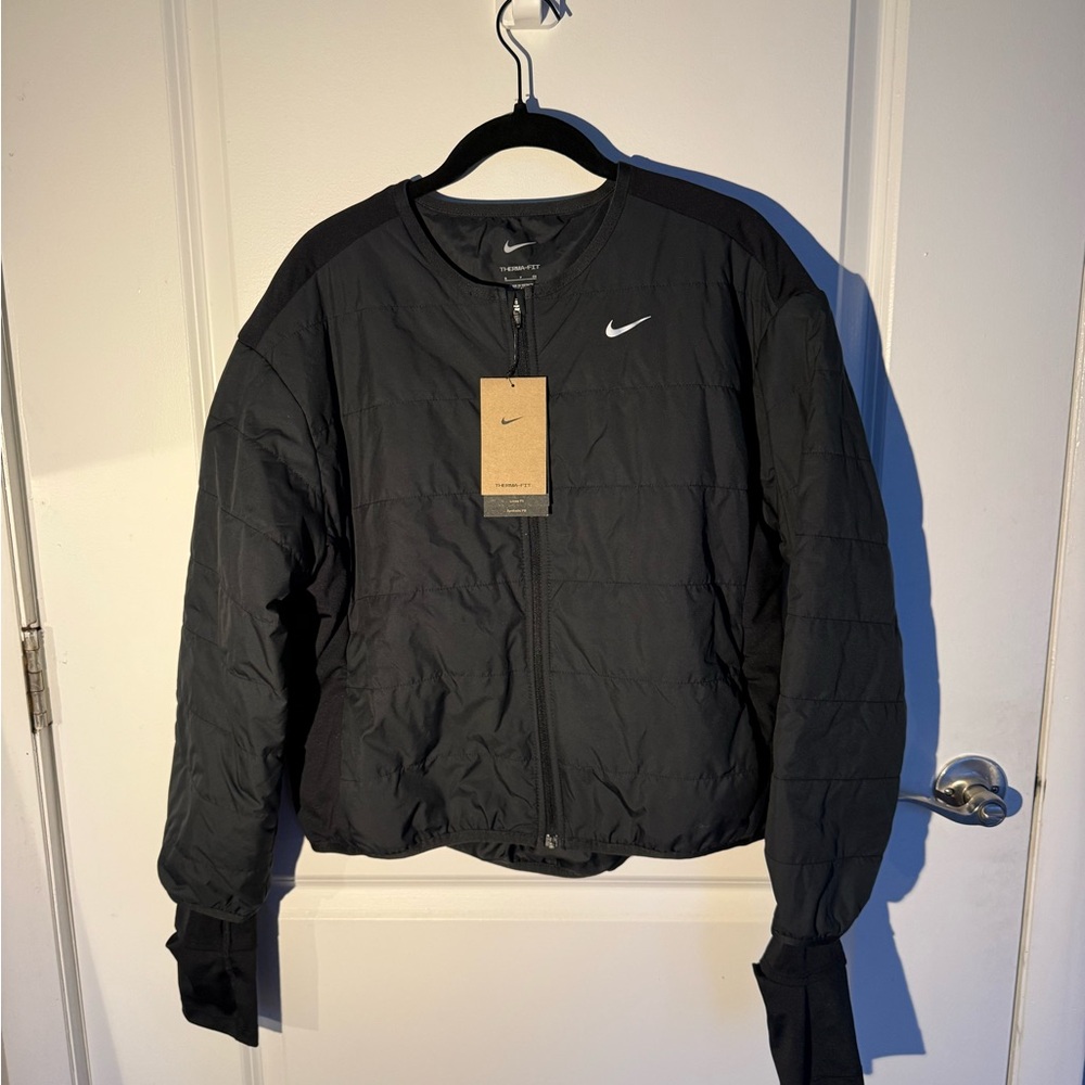 Nike Women's Black Therma-Fit Swift Running Jacket